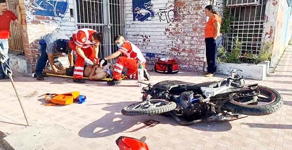 Grave motociclista se accidenta en el centro