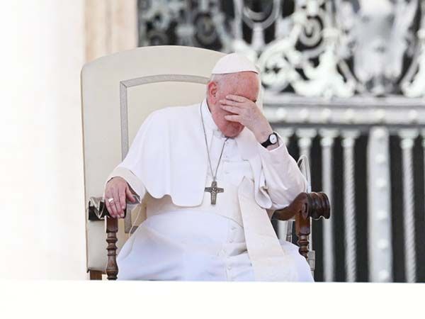 Pide Papa diálogo ante grave situación en Sudán