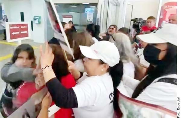 Protestan en Tijuana madres buscadoras