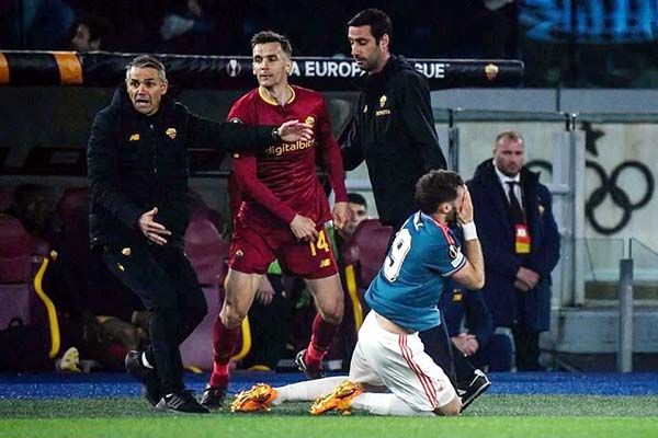 Acaba la Roma con sueño europeo del Feyenoord