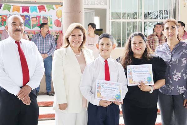 Siguen apoyos para escuelas en Sabinas