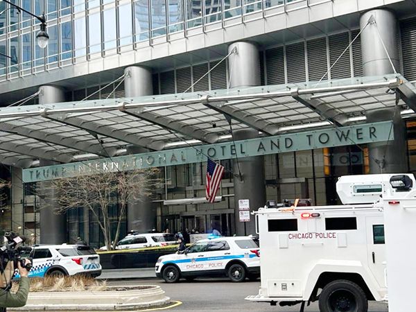 Reportan a mujer armada en la Trump Tower en Chicago