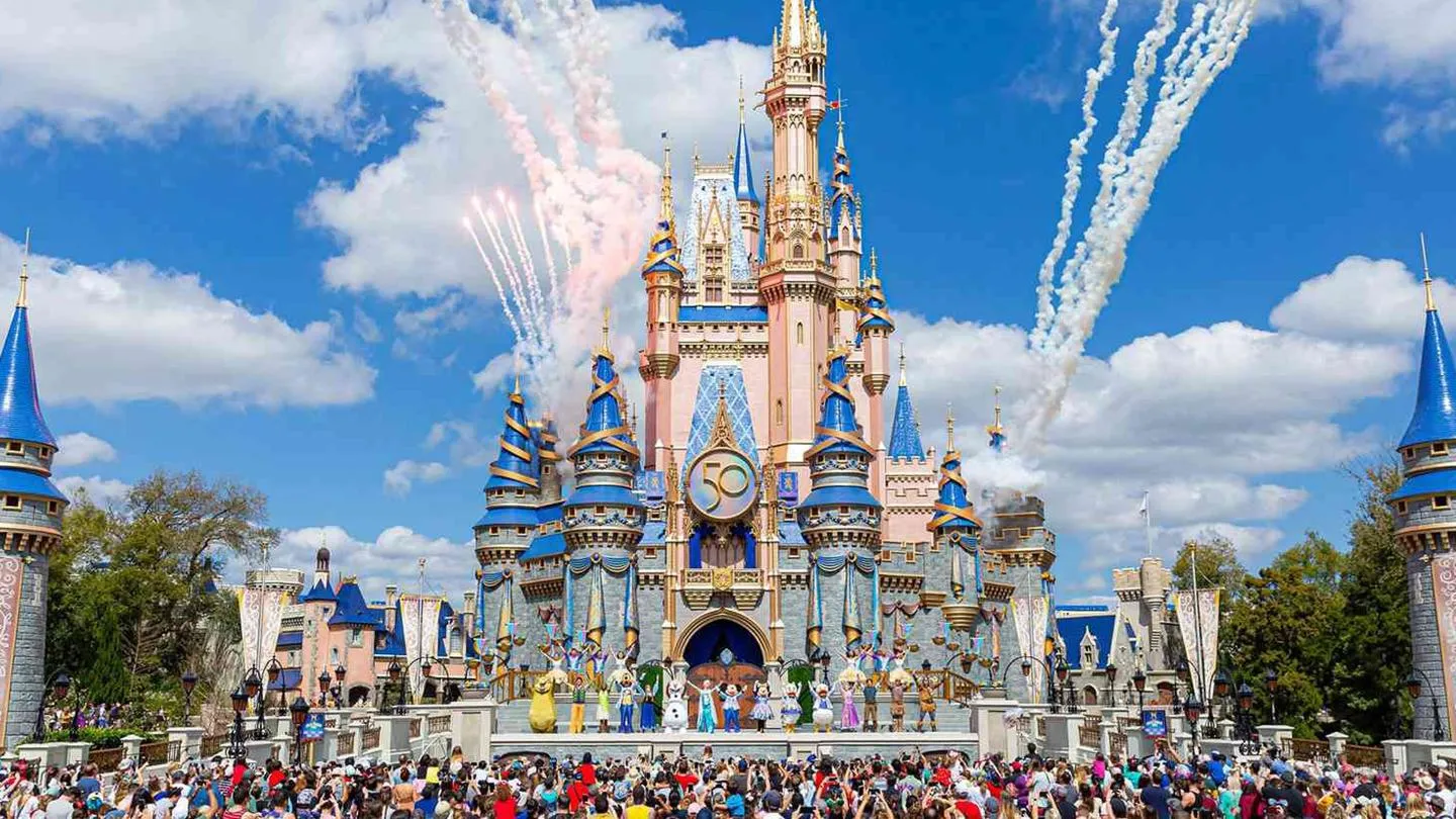 Disney alista nuevo recorte: Prevé despedir a 7 mil empleados este año