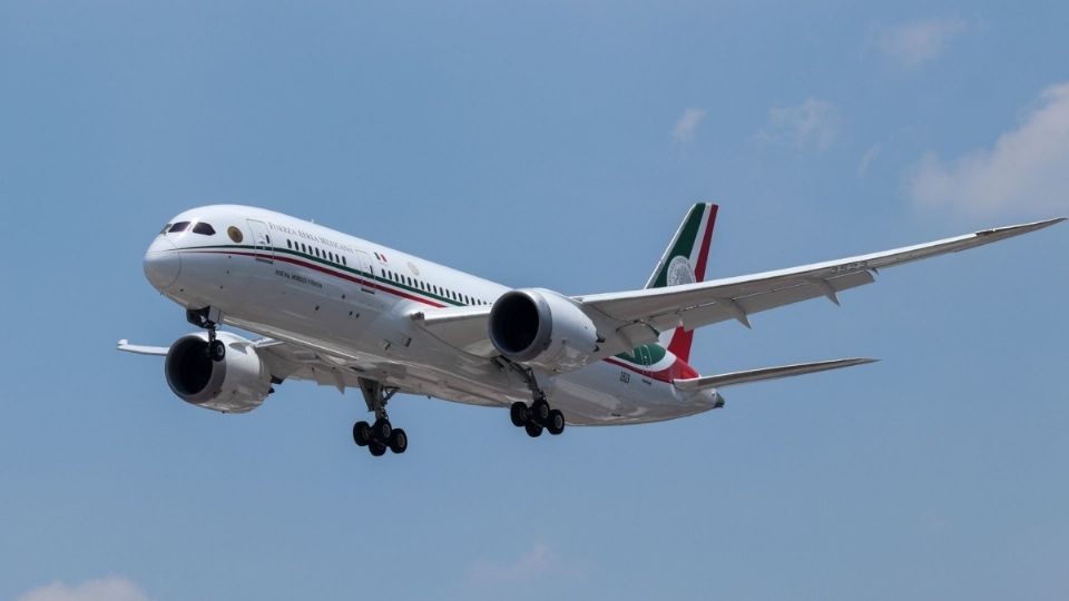 AMLO confirma compra del avión presidencial: Tayikistán se lo lleva por más mil 658 millones de pesos