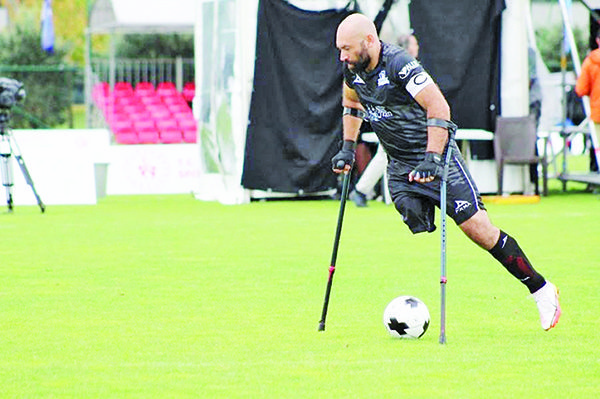 Exhortan a personas con discapacidades al deporte