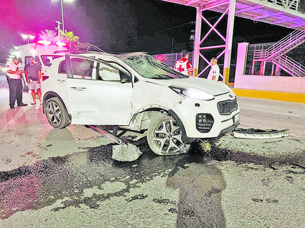 Pese a pestañeo fatal resulta pareja ilesa