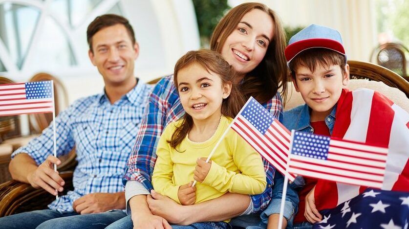 Familiares que sí puedes llevarte a vivir a Estados Unidos con Green Card