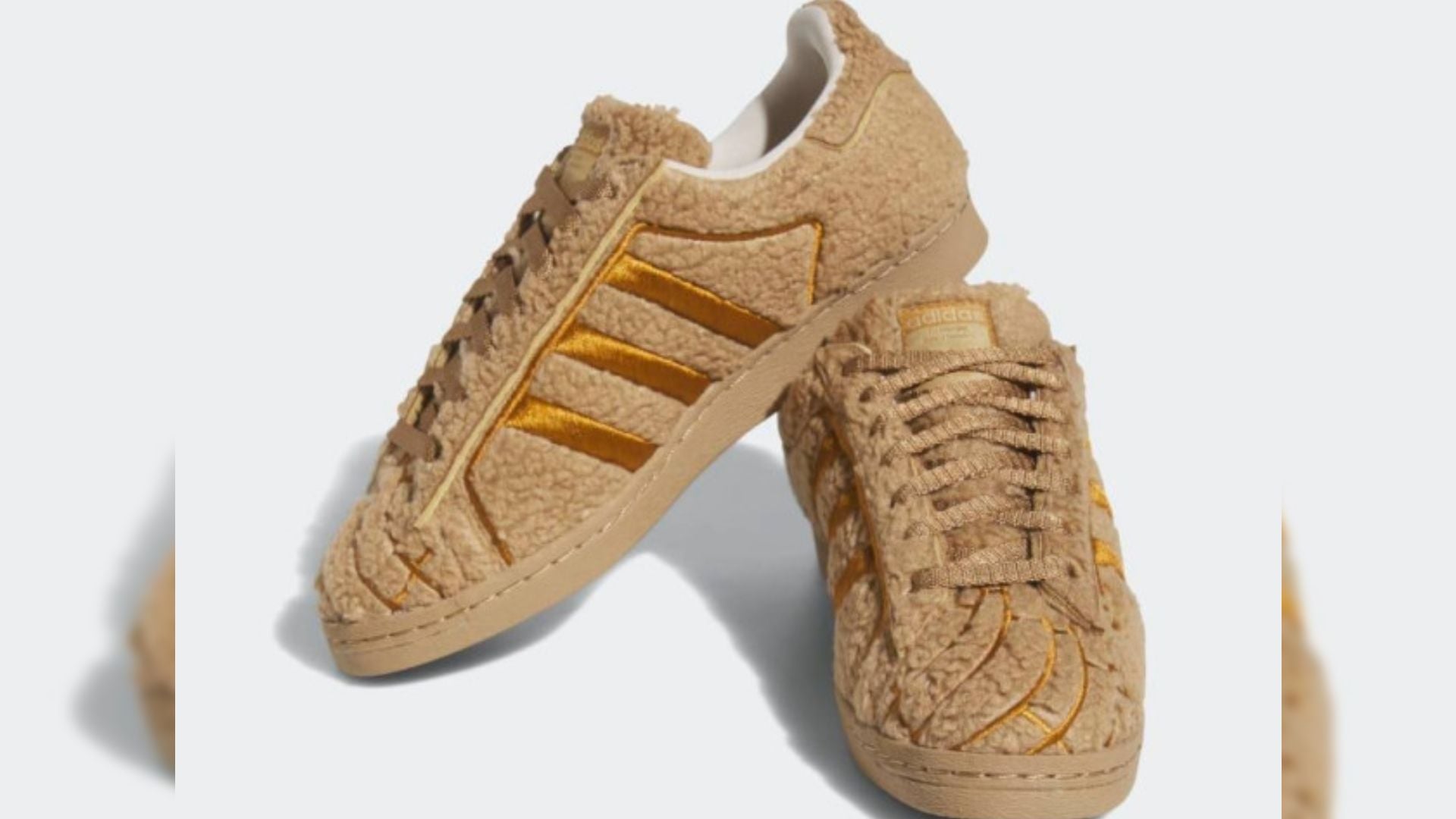 ¿Adiconchas? Adidas lanzaría tenis de conchas de dulce; así lucen