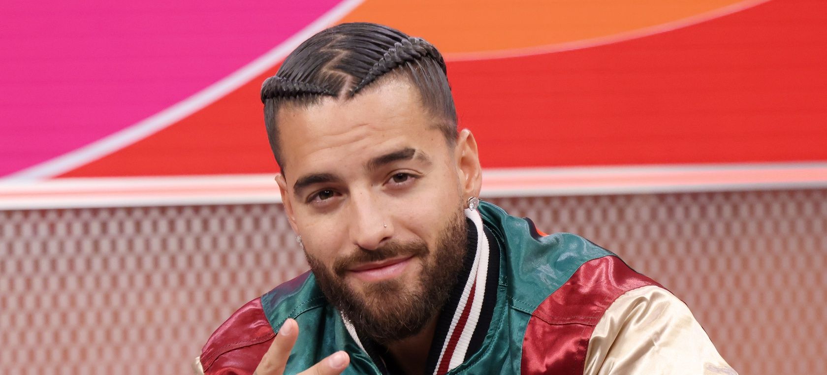 Maluma es objeto de críticas por transformarse en Luis Miguel: «Por Dios no hagas esto»