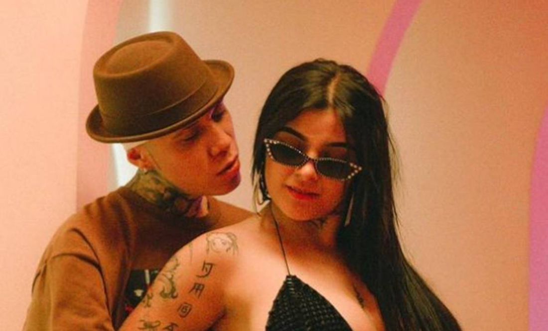 Se lanzan contra Santa Fe Klan tras salir en video con Karely Ruiz: «mejor sube fotos con tu hijo»