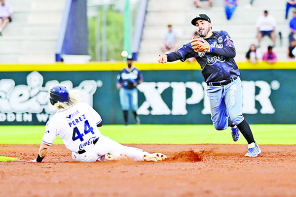 LOS TIGRES RESOLVIERON JUEGO Y SERIE EN LA QUINTA.