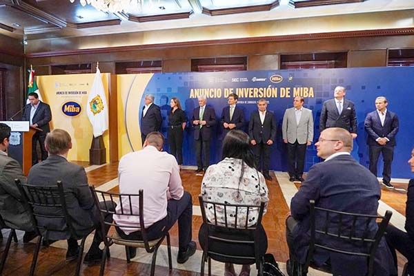 Agradece Chema confianza en RA