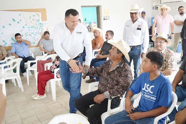 Promete Chuma gestiones en favor del campo
