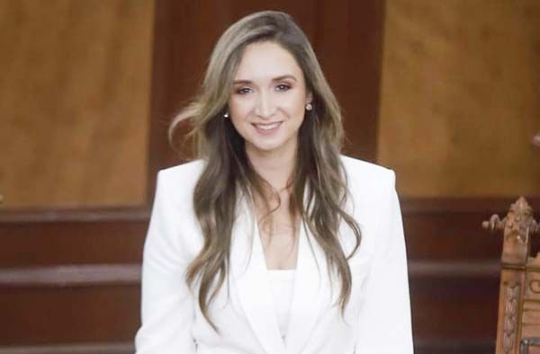 Solicita Diputada Clínica de Especialidades en RA