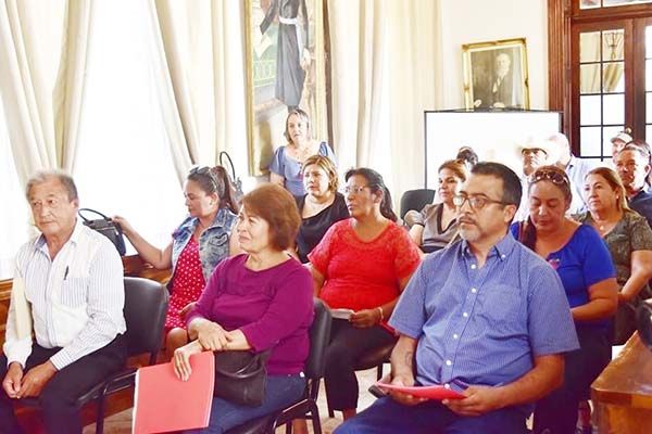 Asesoran en CC para escriturar