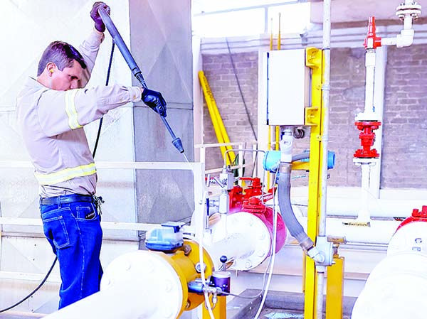 Obligarán a PEMEX abastecer a AHMSA