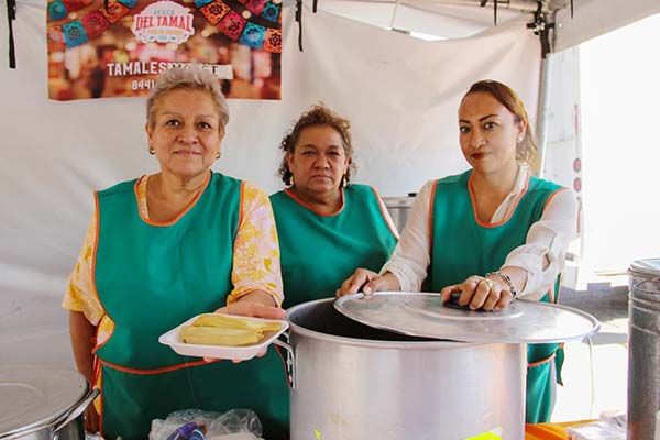 Alista Ramos Feria del Tamal y Pan de Pulque
