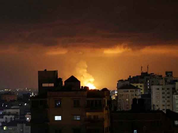 Bombardeo de Israel en Franja de Gaza; mata a 13