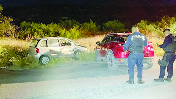 Muere tras chocar frente contra SUV
