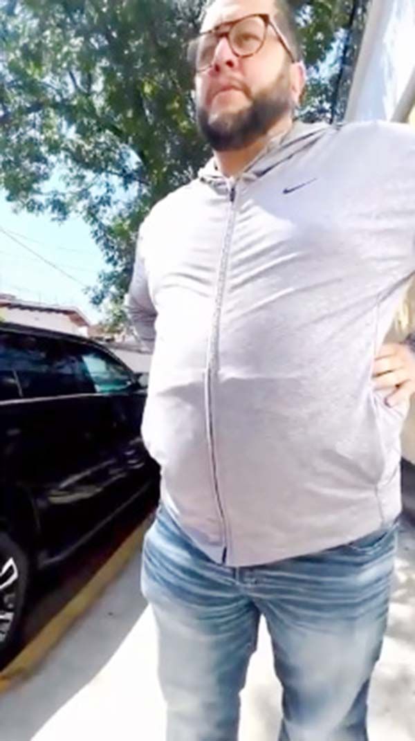 Vive hijo de AMLO en casa de directiva de La Jornada