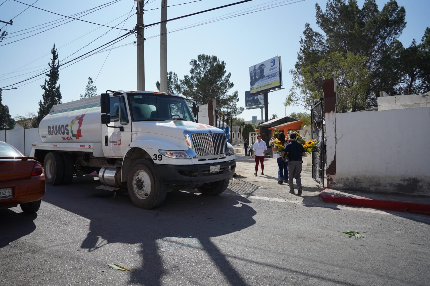 ALISTAN OPERATIVO EN PANTEONES DE RAMOS ARIZPE