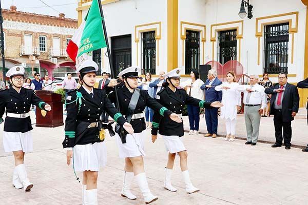 Realizan ceremonia por Batalla de Puebla