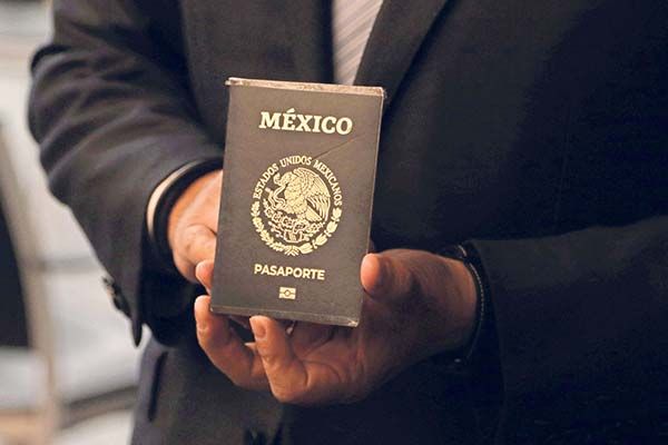 Agenda por WhatsApp tu cita para tramitar tu pasaporte