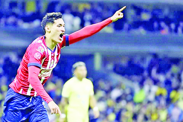 Vence Chivas al América y avanza a la Final