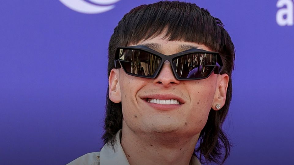 Peso Pluma hace este atento llamado a todos los artistas mexicanos y dejas atrás las peleas