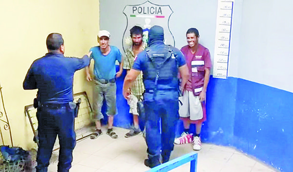 Detienen a intrépidos moradores en la ZC