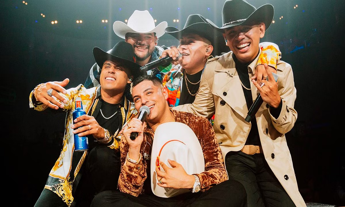 ¿Se les acabó la fama? Grupo Firme cancela concierto en Morelia por poca venta de boletos
