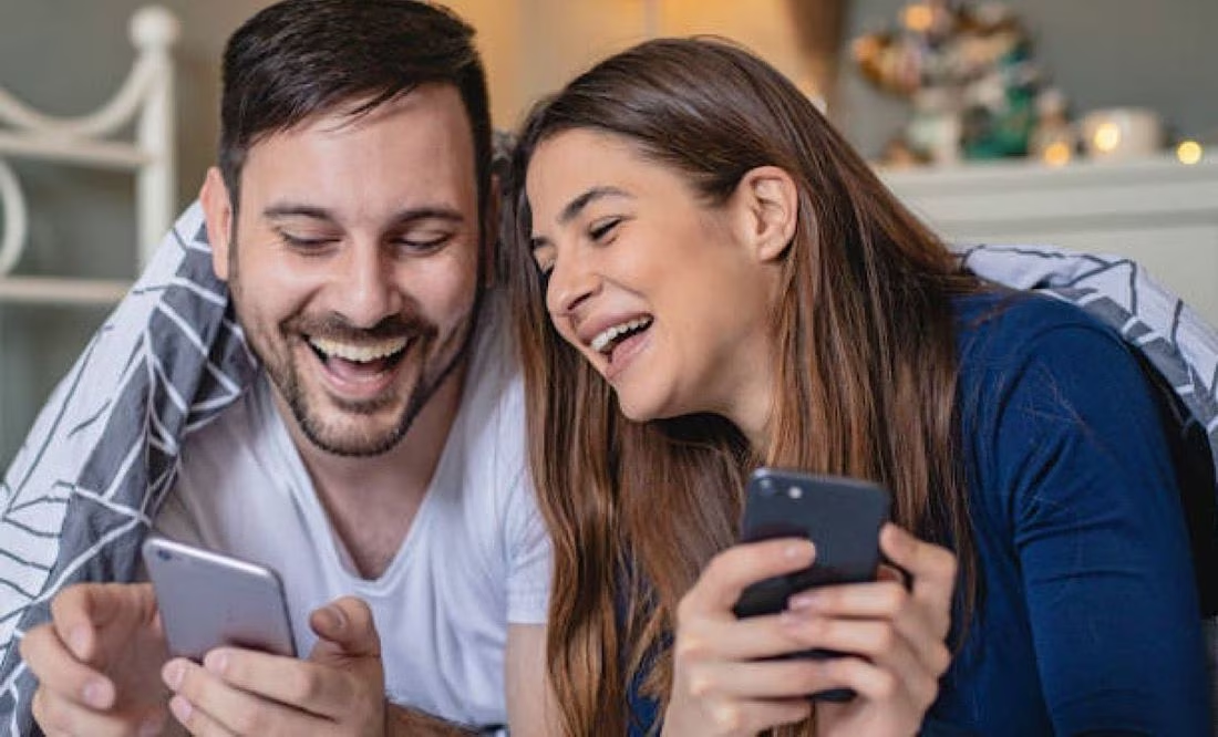 Envía saludos online con la voz de tus artistas favoritos