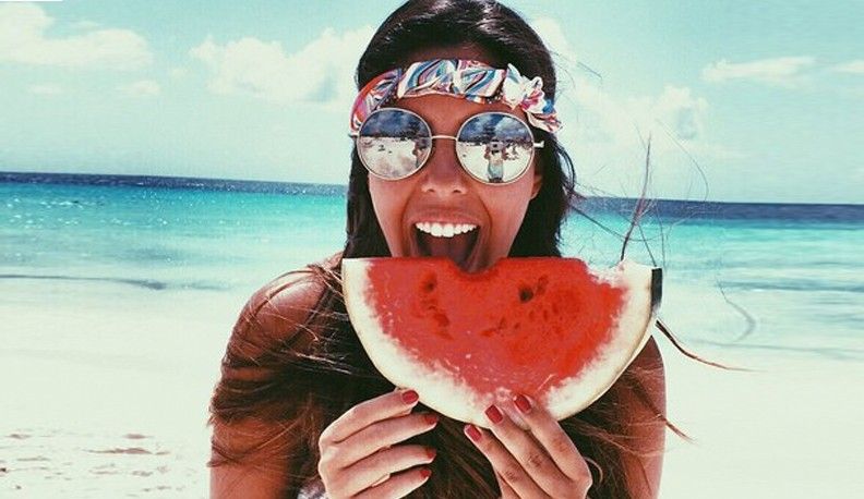 8 beneficios de comer sandía