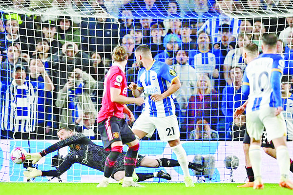 Derrota Brighton al Manchester United, en pendiente de J28