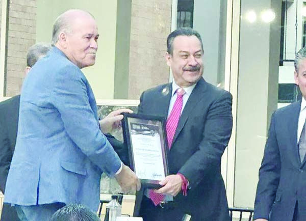 Reconoce Jurisprudencia al ex alcalde Alfonso Villarreal