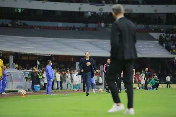 Oficializa América salida de Fernando Ortiz