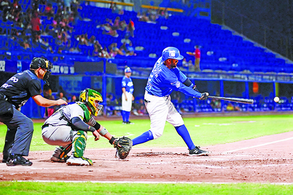 Rescata Acereros el de la honra