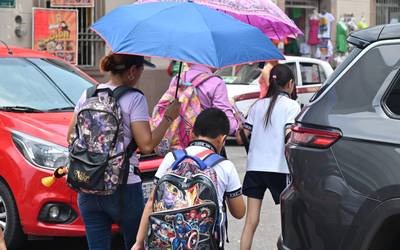 Suspenden clases presenciales en Coahuila por onda de calor