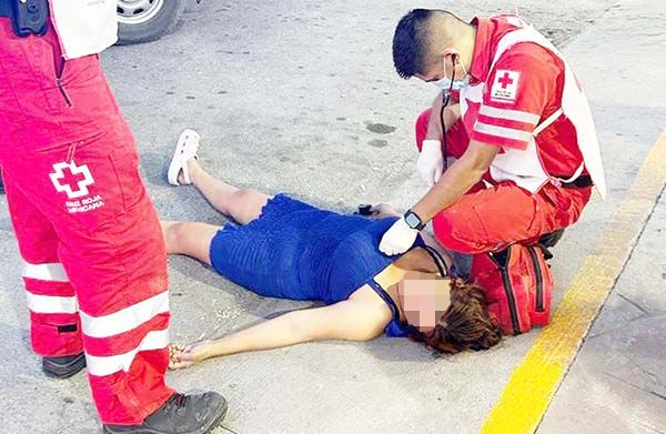 “Amigo” adultera bebida de jovencita