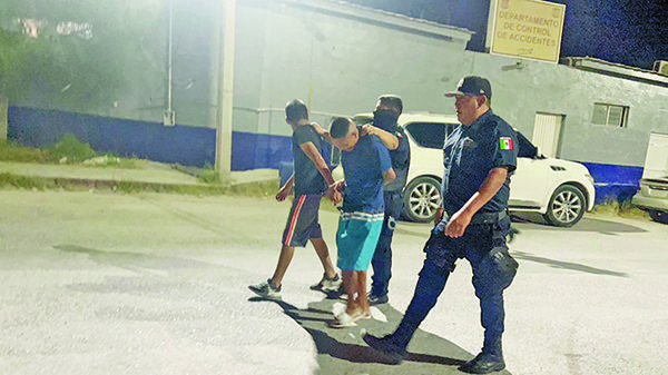 Detienen en flagrancia a menores infractores
