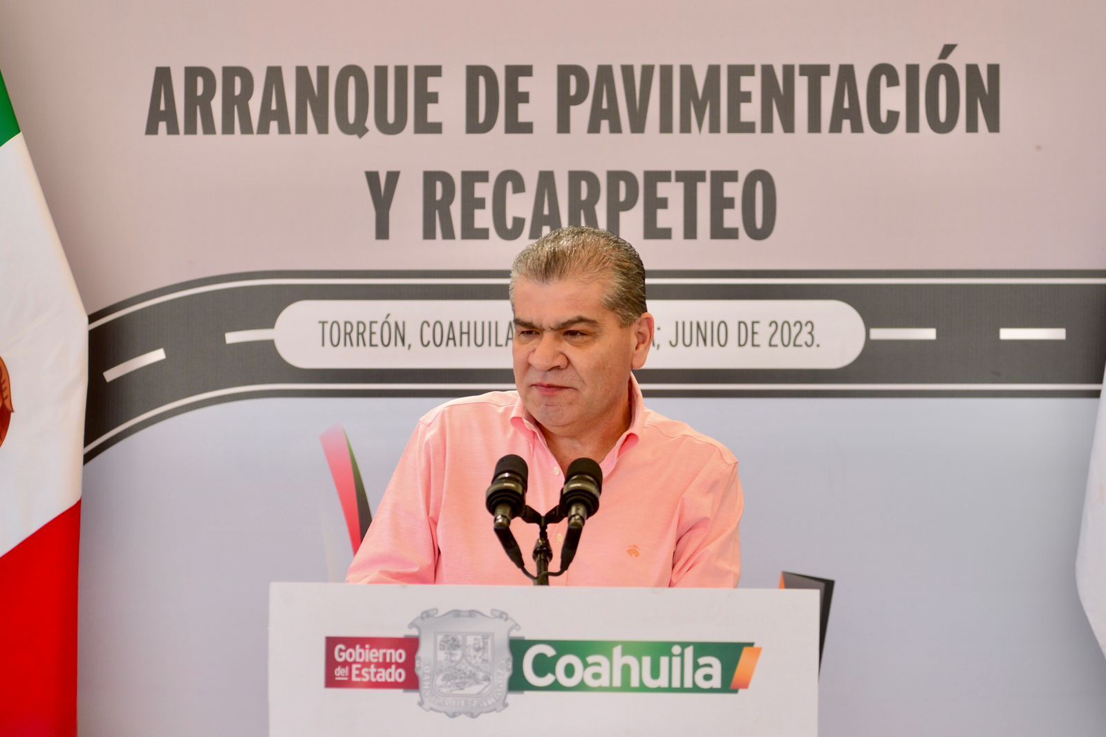ARRANCAN MIGUEL RIQUELME Y ROMÁN CEPEDA OBRAS POR 19 MILLONES DE PESOS