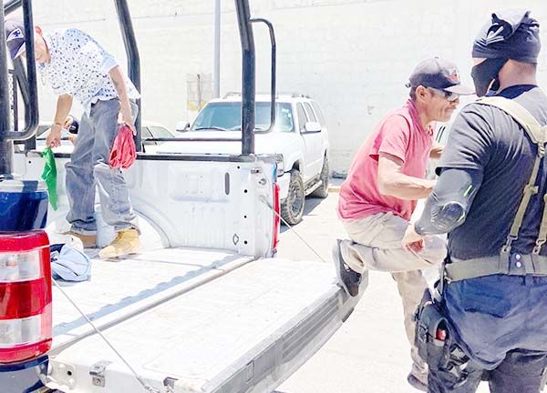 Aseguran a dos hombres en Fraccionamiento CSG