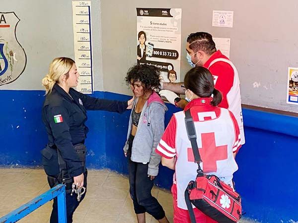 Resguardan a mujer lesionada en el centro