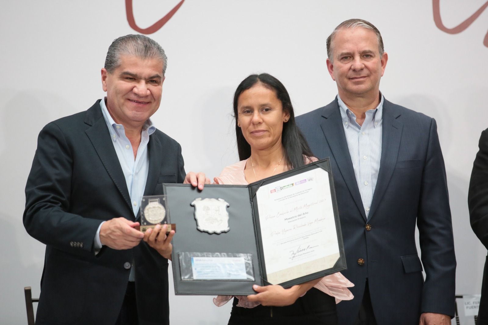 ENTREGA MARS PRESEA AL MÉRITO MAGISTERIAL 2023