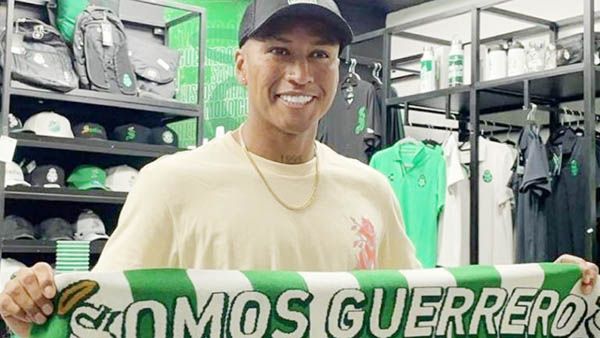 SANTOS: PEDRO AQUINO YA SE ENCUENTRA EN TORREÓN PARA REALIZAR SUS PRUEBAS MÉDICAS