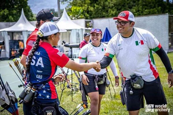 DAFNE QUINTERO Y SEBASTIÁN GARCÍA CONSIGUEN MEDALLA DE PLATA