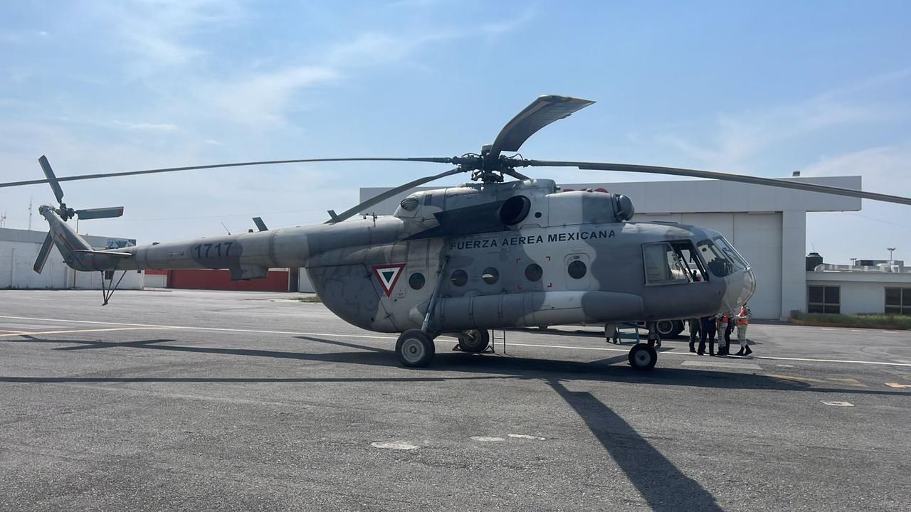 LLEGAN DOS HELICOPTEROS DE LA SEDENA PARA COMBATIR INCENDIO FORESTAL: MARS