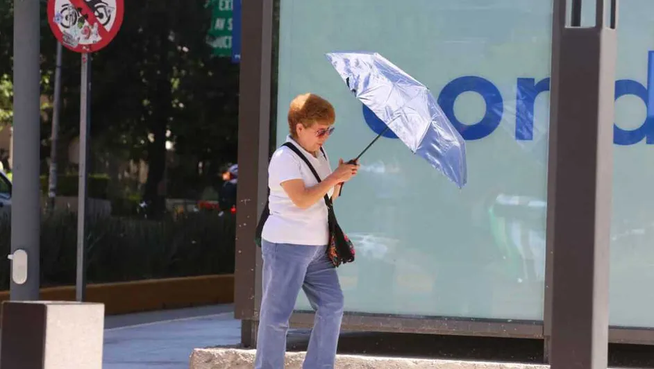 Pronostican temperaturas mayores a 45 grados en nueve estados del país