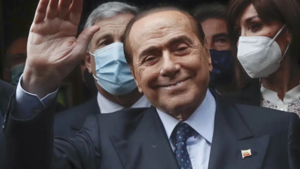 Fallece Silvio Berlusconi: el exprimer ministro italiano fue acusado de prostitución de menores y corrupción