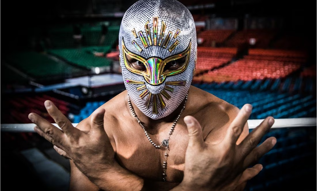 Místico, el nuevo el ídolo del ring: «He sido el boom de la lucha libre»